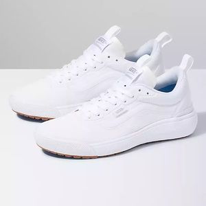 Vans Ultrarange Exo Shoe for Women